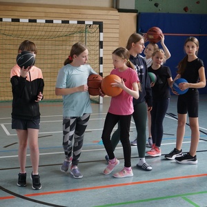 L39-25 Ballsport Camp für Kids